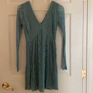 Hollister green lace dress